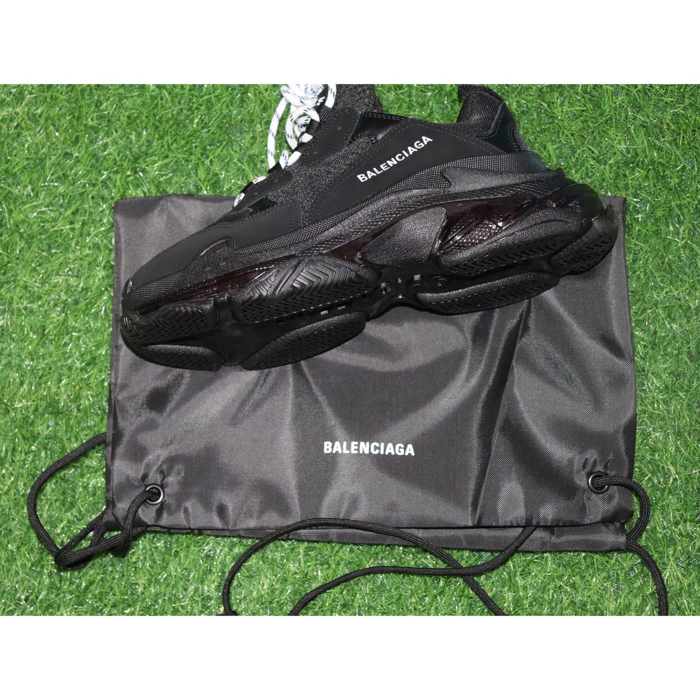 Balenciaga Mens Triple S Clear Sole Sneaker in Black